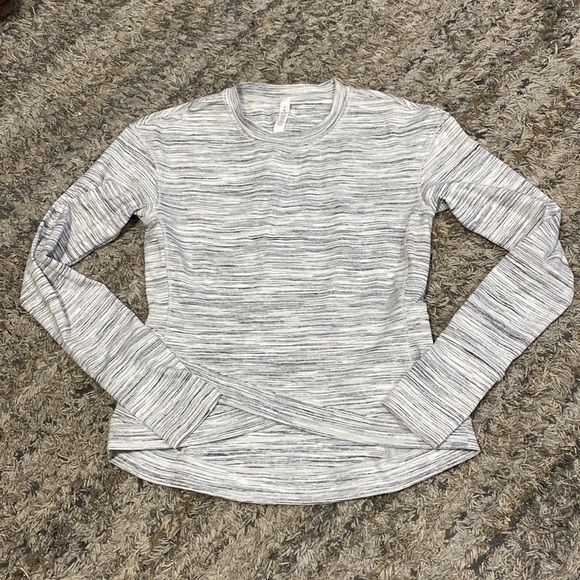 Lululemon Close to Crossing LS Rulu sz medium LW3CEJS - Picture 11 of 11